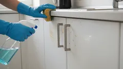 Jak snadno vyčistit kuchyň bez speciálních přípravků